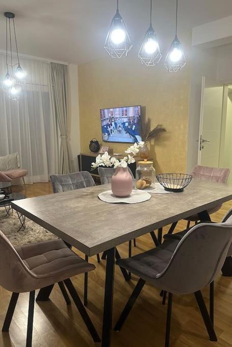 New Modern Accommodation In City Metković المظهر الخارجي الصورة