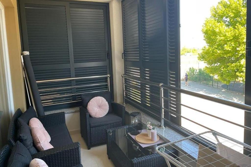 New Modern Accommodation In City Metković المظهر الخارجي الصورة